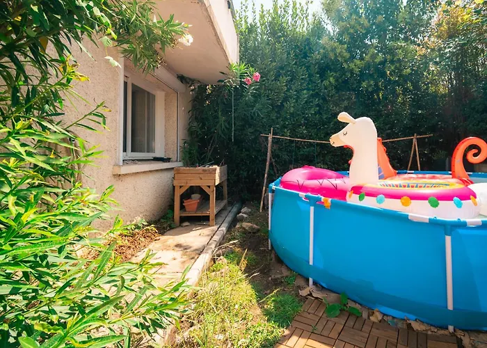 Privee Dans Charmante Maison Cosy